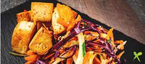 MACRO MEAL Chilli & Ginger Tofu Served With Slaw